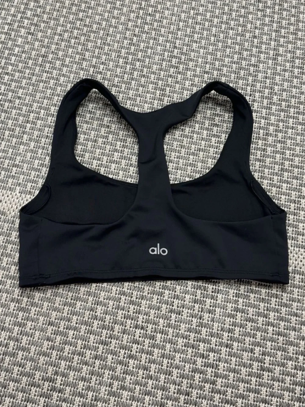 Alo Yoga Airlift Advantage Racerback Bra in Black